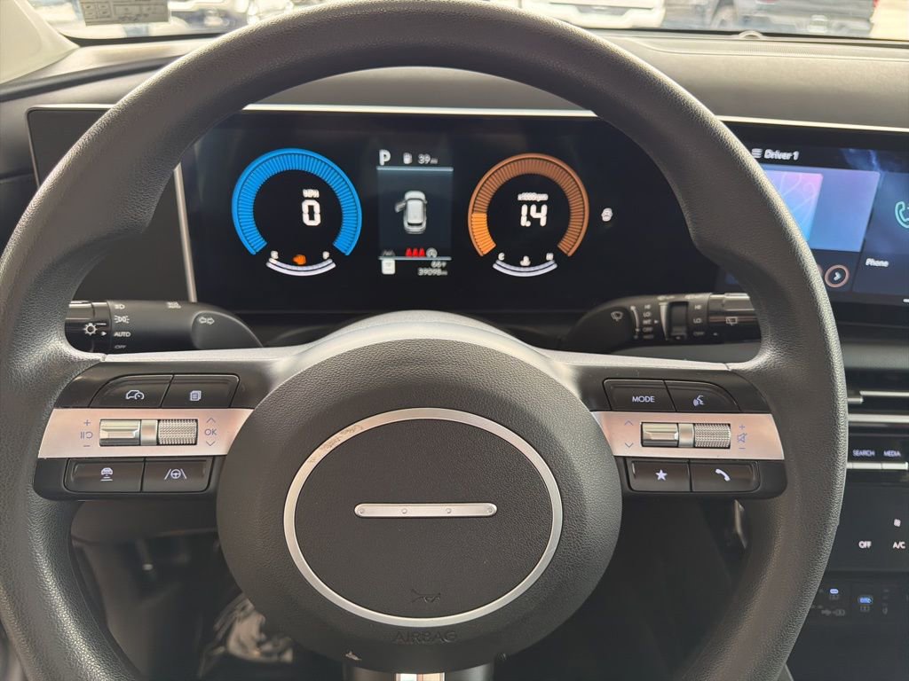 Used 2025 Hyundai Tucson SEL image 12