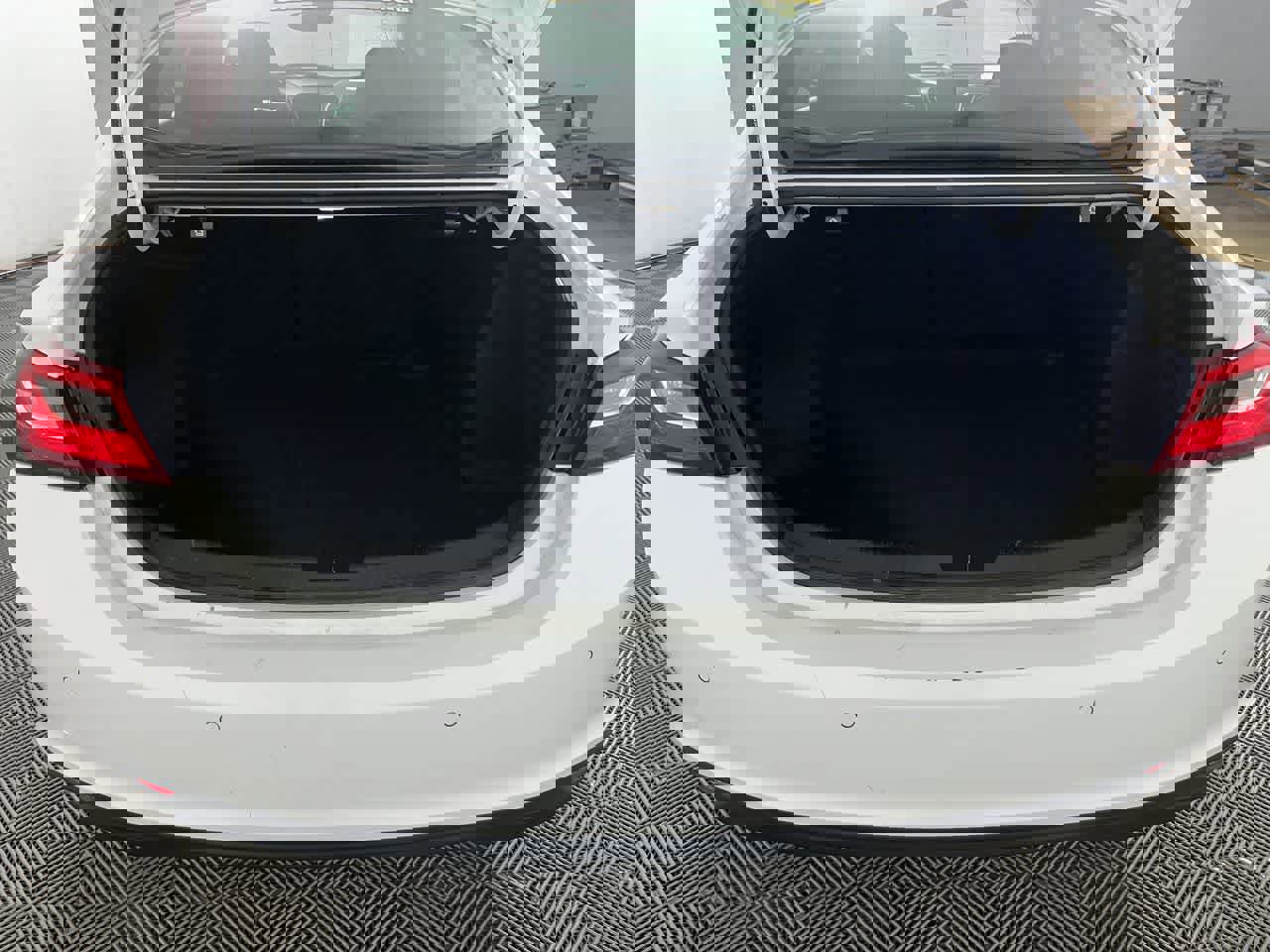 Used 2024 Chevrolet Malibu LT image 28