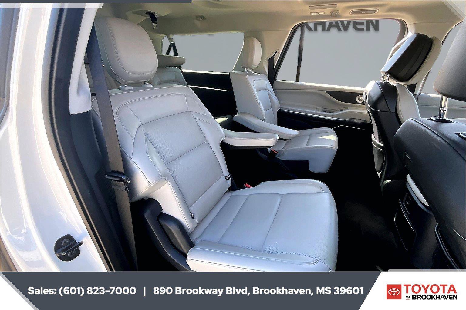 Used 2025 Lincoln Navigator L Reserve AWD/4WD image 20