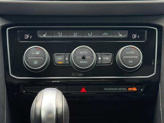 Used 2022 Volkswagen Atlas Cross Sport SE image 4