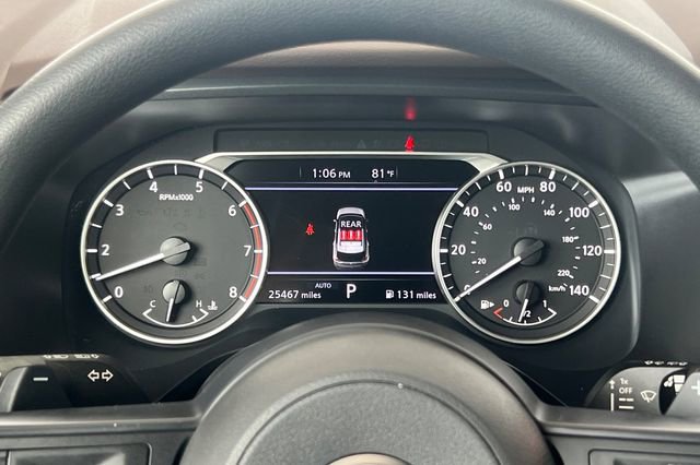 Used 2023 Nissan Rogue S image 33