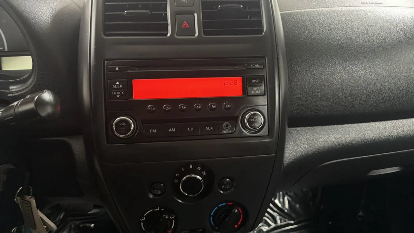 Used 2018 Nissan Versa S Plus FWD image 14