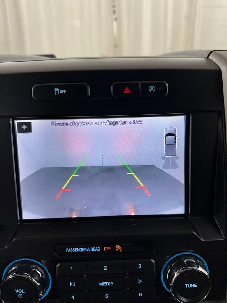 Used 2018 Ford F150 Lariat image 24