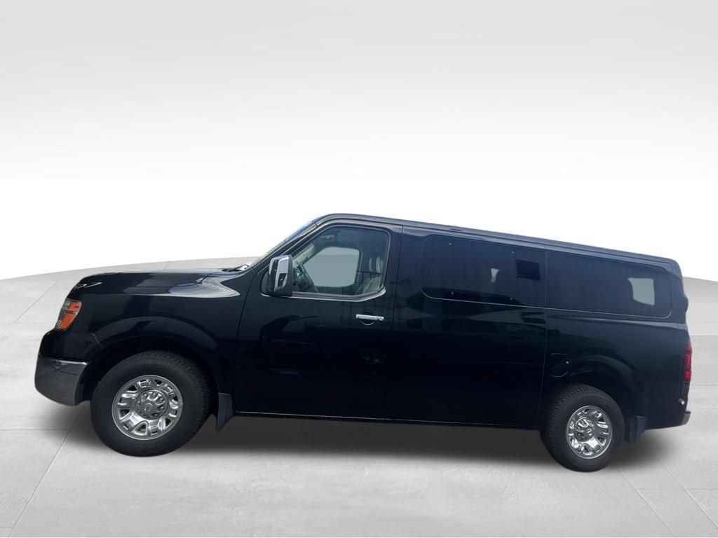 Used 2021 Nissan NV 3500 SL RWD image 3