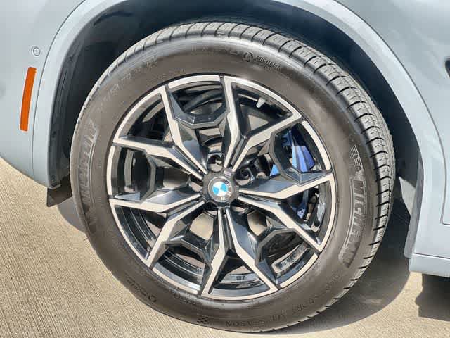 Used 2023 BMW X4 M40i AWD/4WD image 9