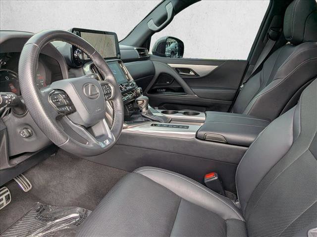 Used 2023 Lexus LX 600 F Sport w/ Accessory Package (Z1) image 18