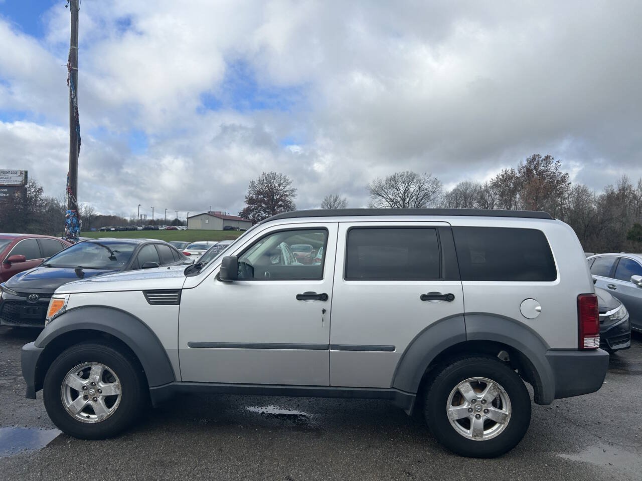 Used 2007 Dodge Nitro SXT AWD/4WD image 3