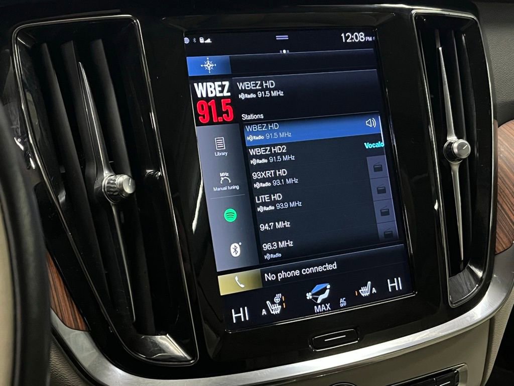 Used 2022 Volvo S60 B5 Momentum w/ Premium Package image 25