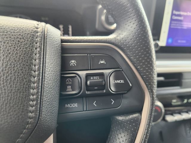 Certified 2025 Toyota 4Runner SR5 image 29