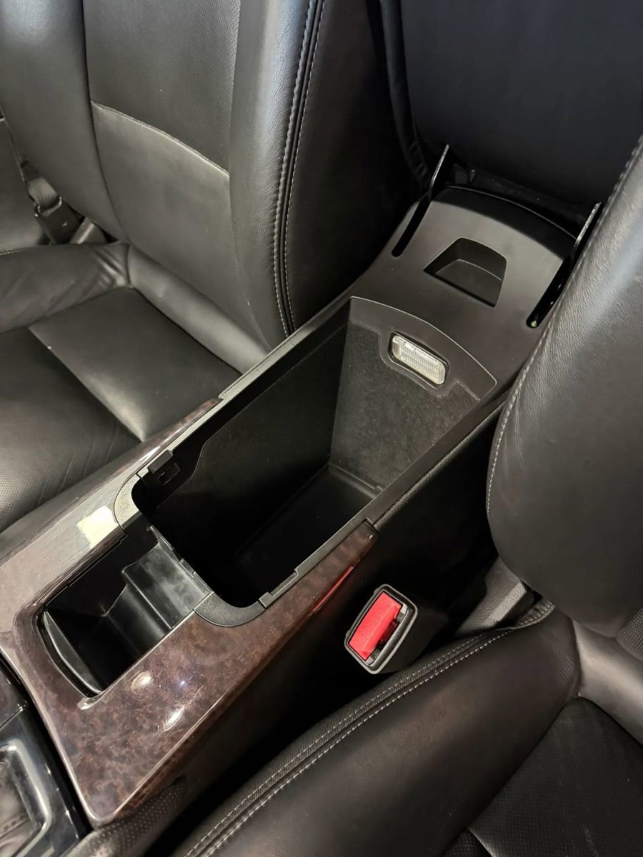 Used 2015 Cadillac XTS Luxury AWD/4WD image 29