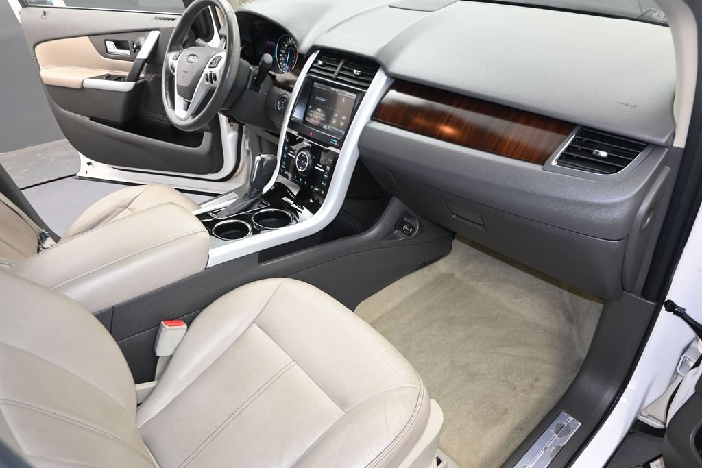 Used 2011 Ford Edge Limited w/ 302A Rapid Spec Order Code FWD image 24