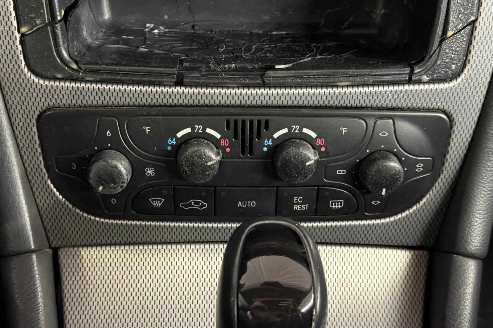 Used 2002 Mercedes-Benz C 230 Coupe image 19
