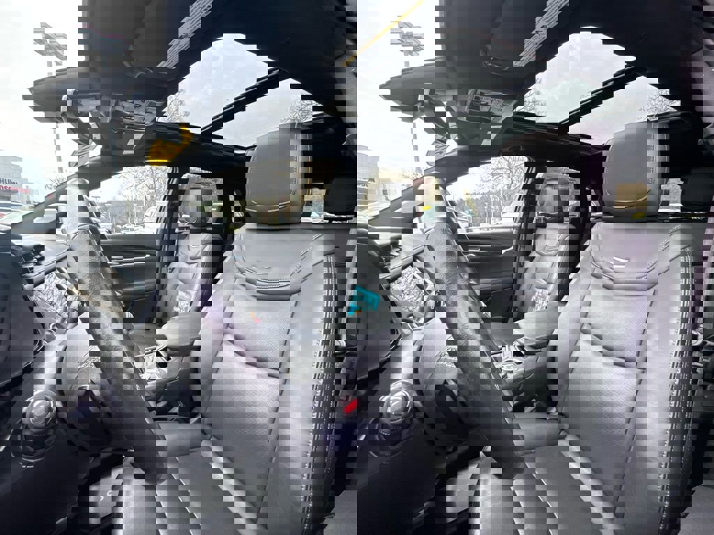 Used 2023 Cadillac XT5 Premium Luxury w/ LPO, Floor Liner Package image 24