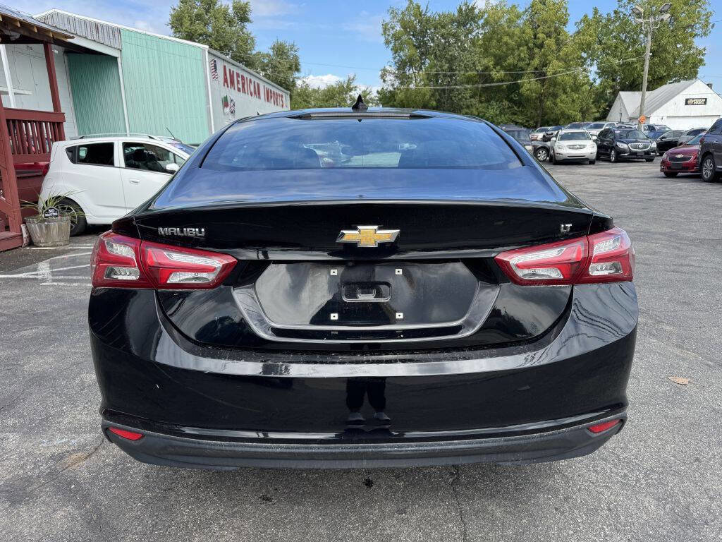 Used 2021 Chevrolet Malibu LT image 4