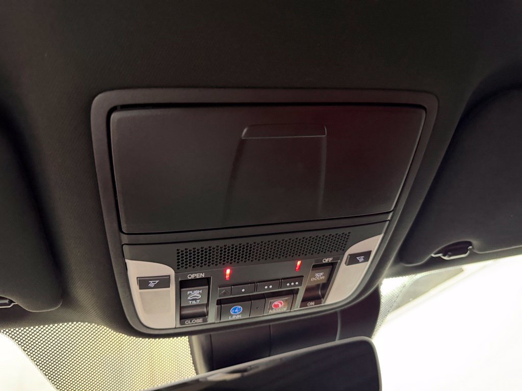 Used 2018 Acura TLX w/ Technology & A-SPEC Package FWD image 34