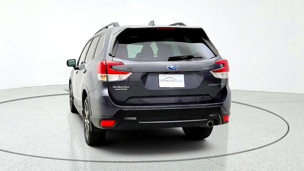 Used 2021 Subaru Forester Limited AWD/4WD image 6