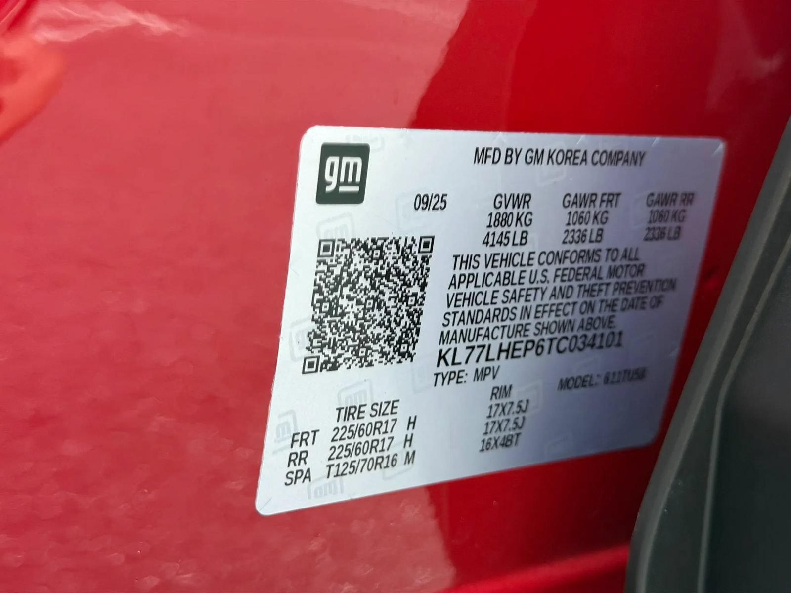 Used 2026 Chevrolet Trax LT FWD image 35