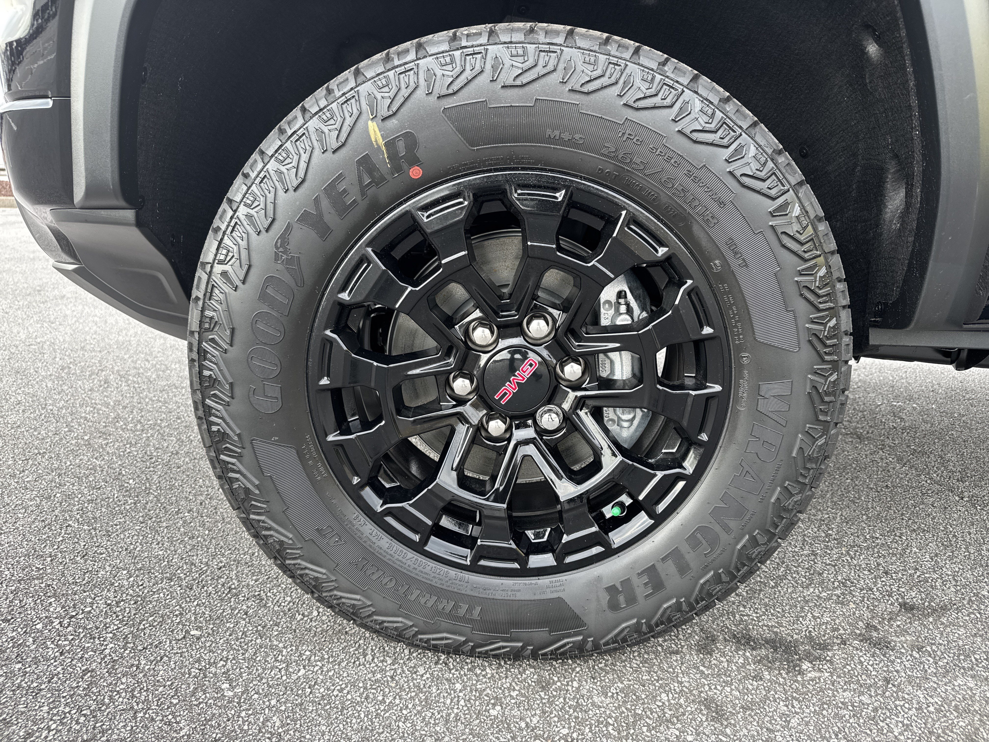 New 2026 GMC Canyon Elevation w/ Convenience Package AWD/4WD image 13