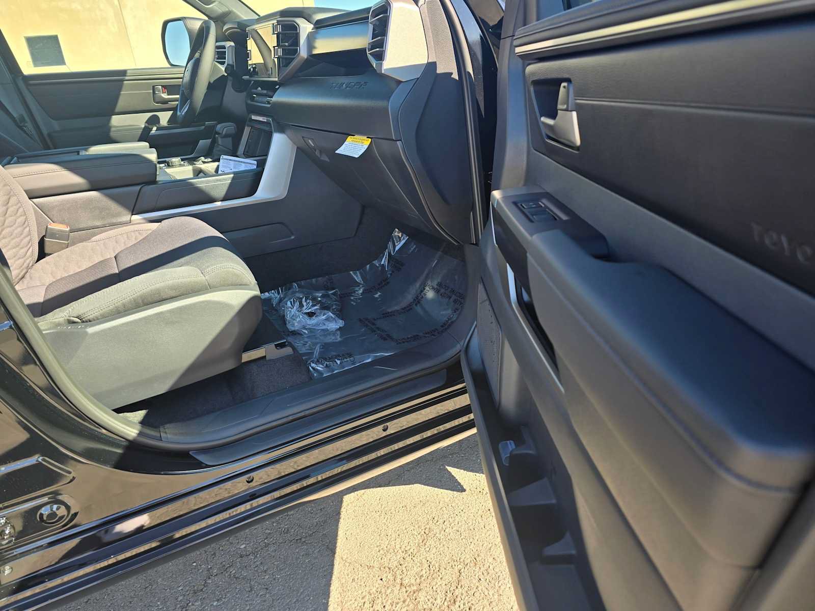 New 2026 Toyota Tundra SR5 AWD/4WD image 10