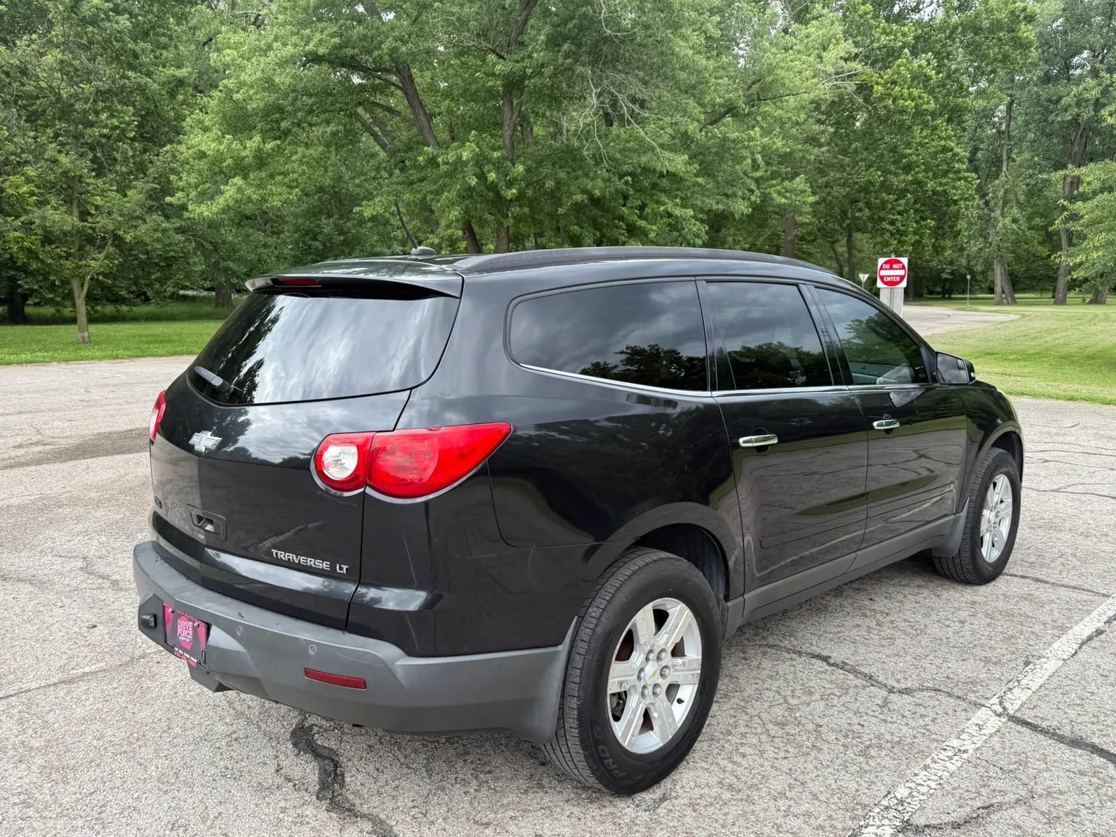 Used 2010 Chevrolet Traverse LT AWD/4WD image 5