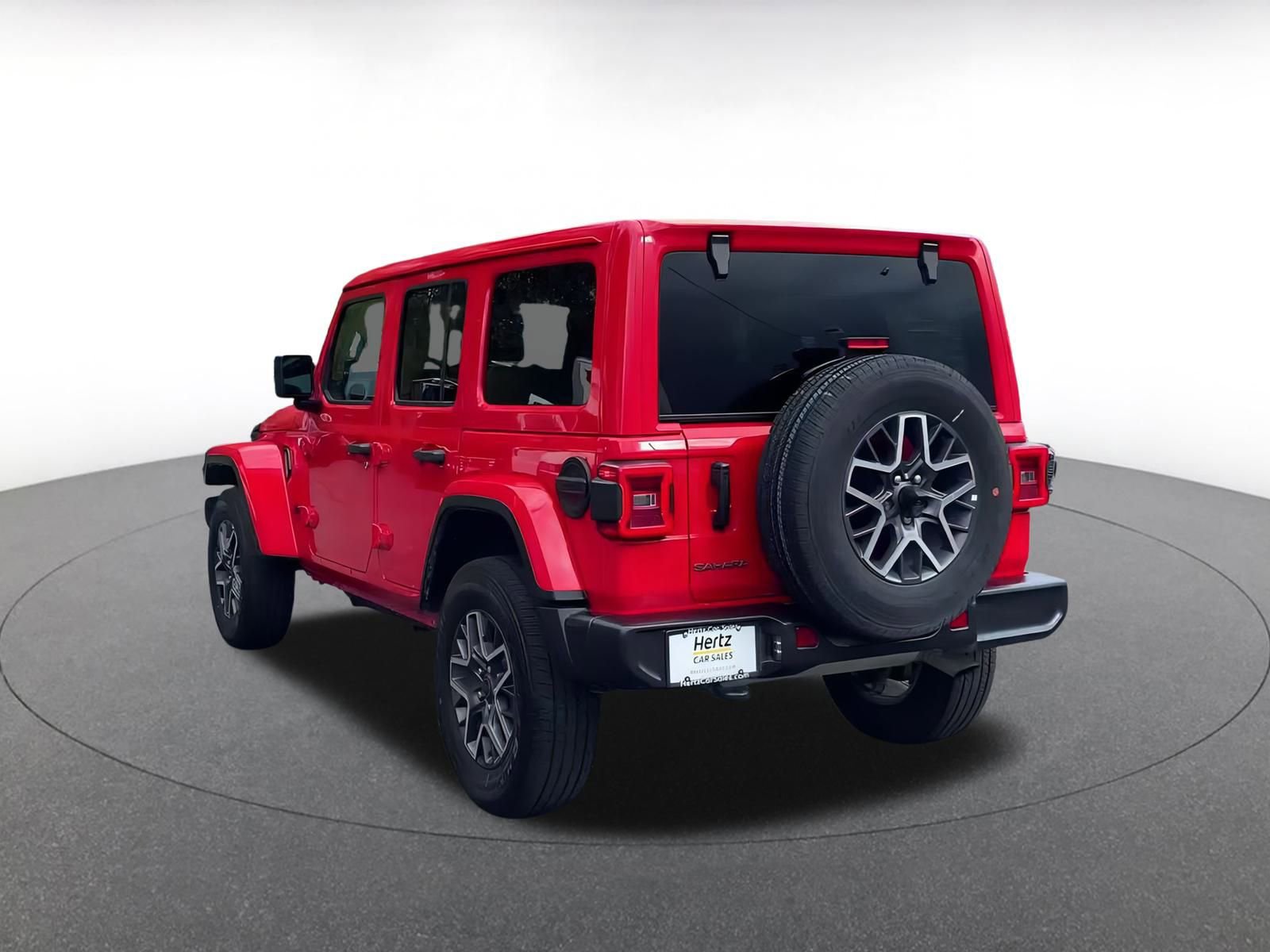Used 2025 Jeep Wrangler Sahara image 11