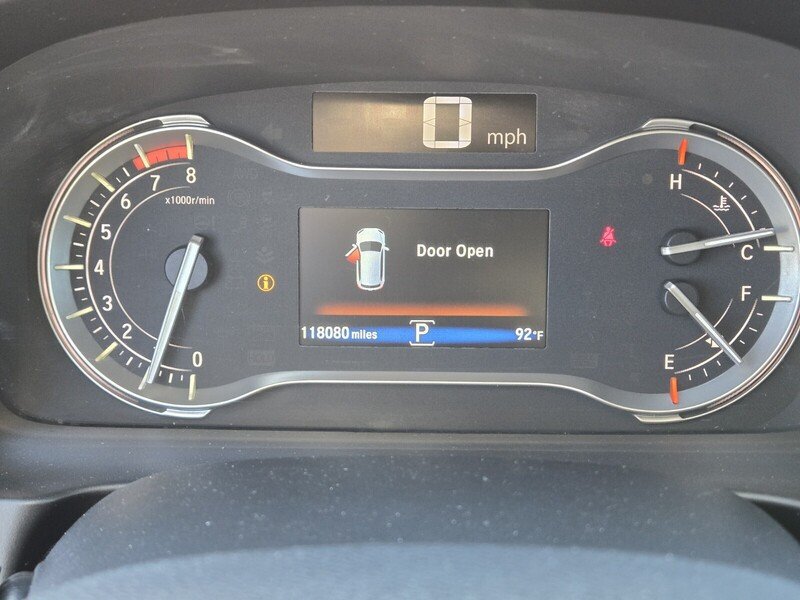 Used 2018 Honda Pilot Touring image 25