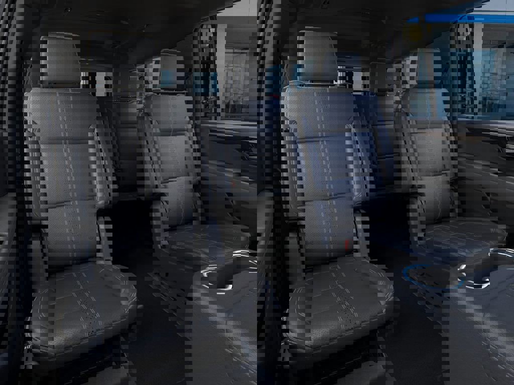 New 2026 Chevrolet Suburban High Country image 17