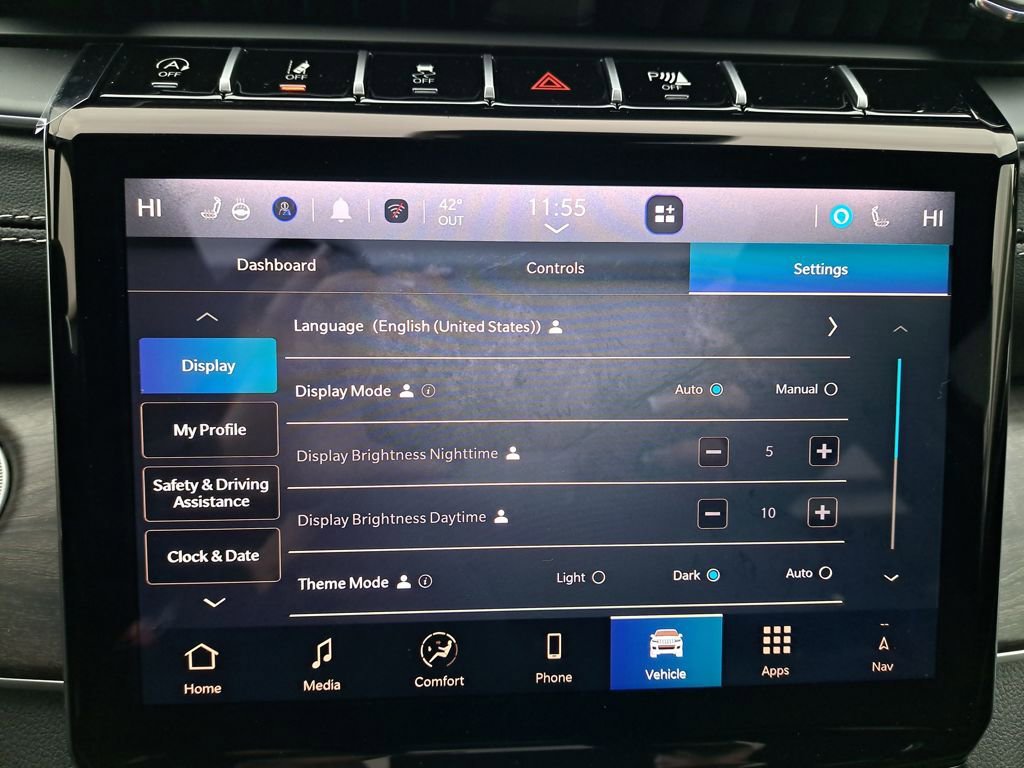 New 2025 Jeep Grand Cherokee Limited w/ MOPAR Finishing Package AWD/4WD image 20