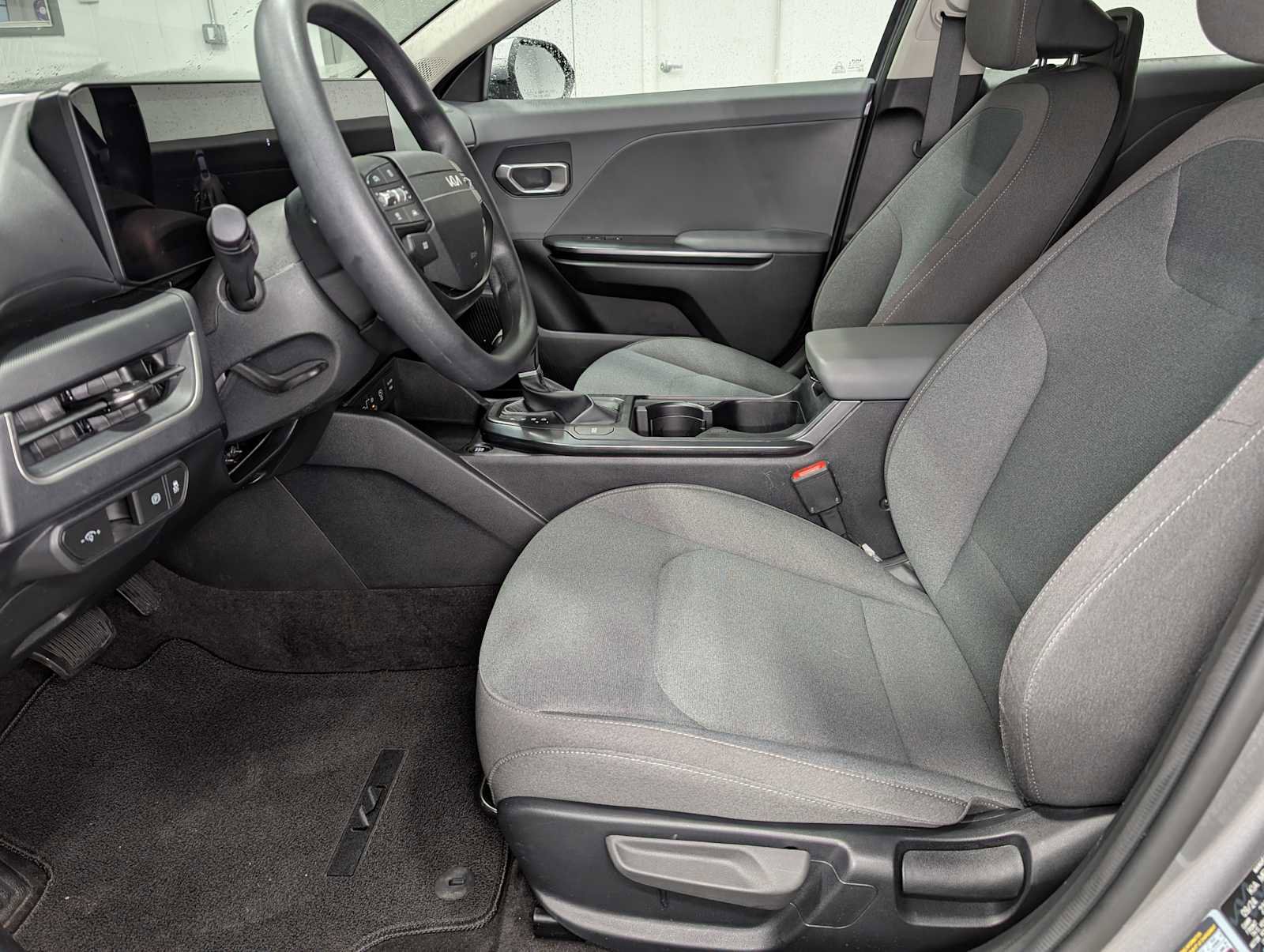 Certified 2025 Kia K4 FWD image 4