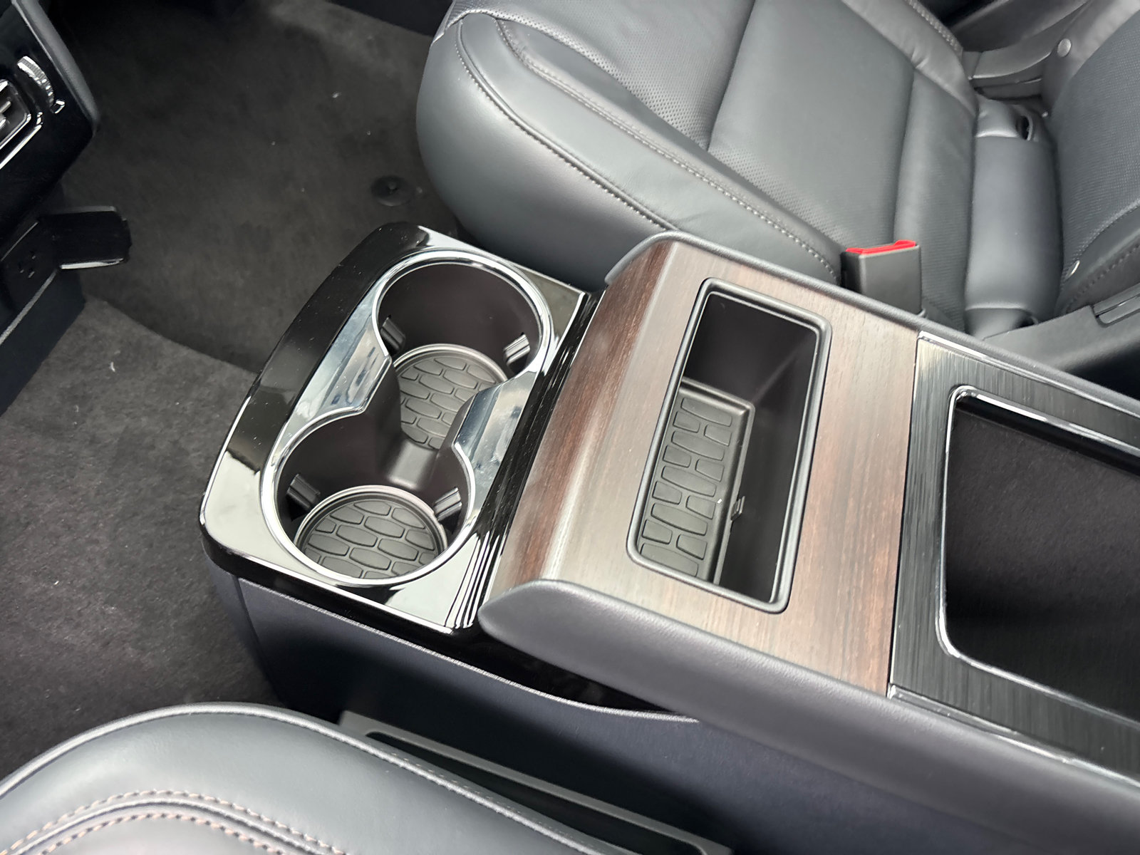 New 2027 Lincoln Aviator Reserve AWD/4WD image 31
