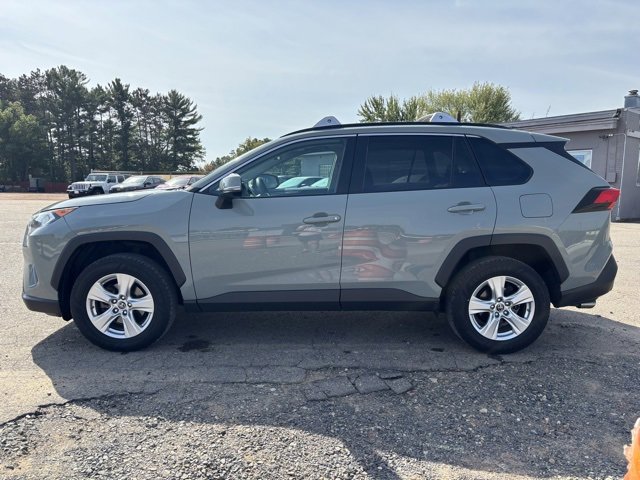 Used 2019 Toyota RAV4 XLE image 4