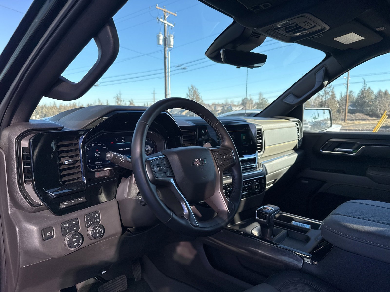 Used 2024 Chevrolet Silverado 1500 ZR2 w/ Technology Package image 19