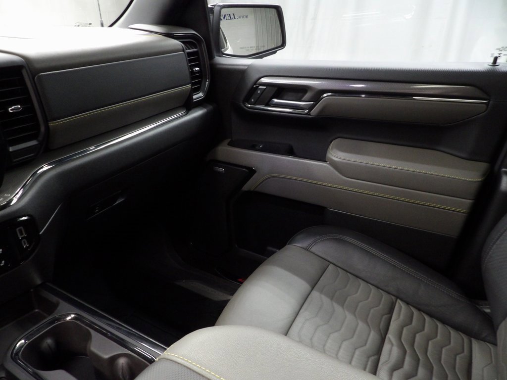 Used 2024 Chevrolet Silverado 1500 ZR2 w/ Technology Package image 23