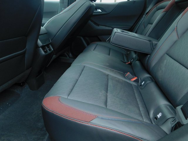 New 2025 Chevrolet Equinox RS image 18