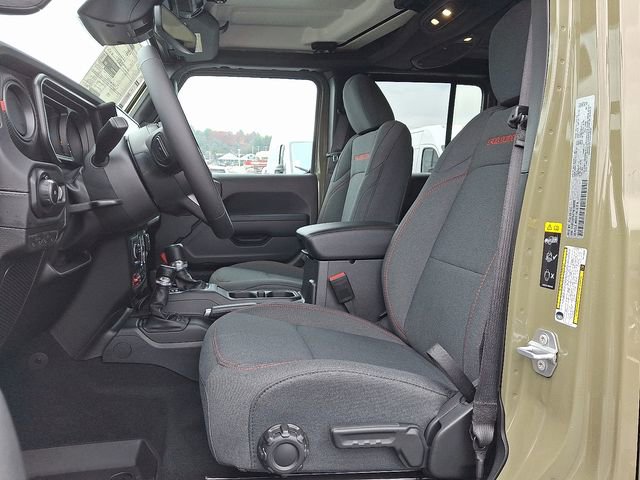 New 2026 Jeep Wrangler Unlimited Rubicon w/ Technology Group image 6
