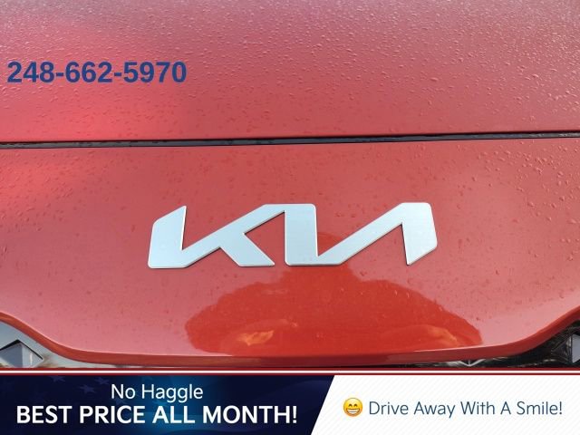 Used 2022 Kia Niro LXS image 7