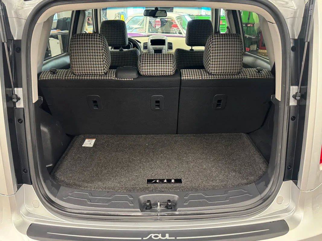 Used 2012 Kia Soul ! FWD image 27