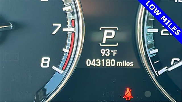 Used 2014 Acura RLX w/ Technology Package image 30