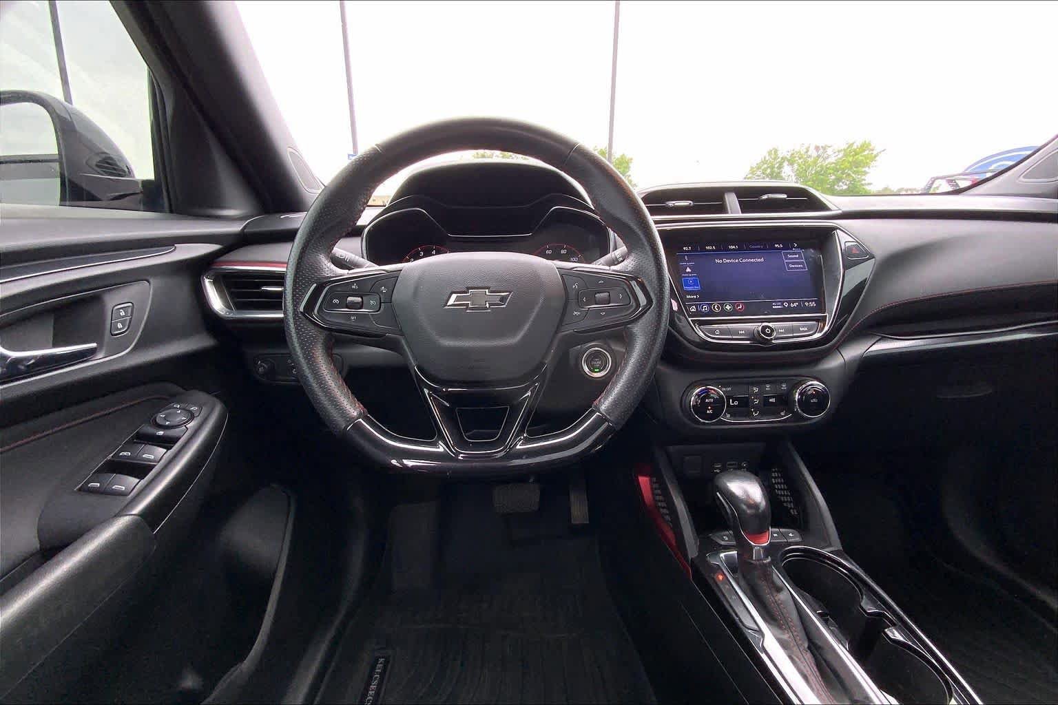 Used 2021 Chevrolet TrailBlazer RS w/ Convenience Package FWD image 6