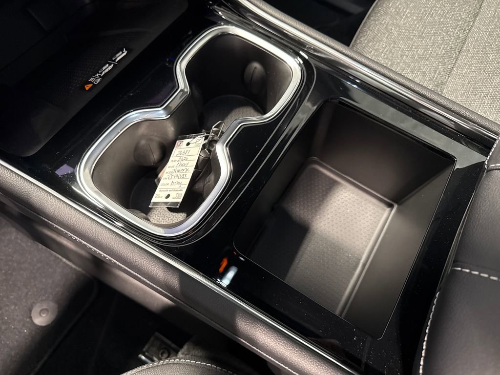 New 2026 Chevrolet Traverse LT w/ Midnight/Sport Edition FWD image 22