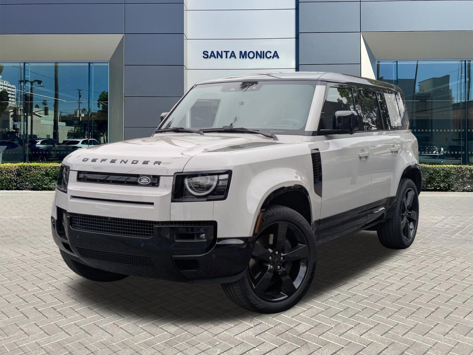 New 2026 Land Rover Defender 110 X-Dynamic SE image 1