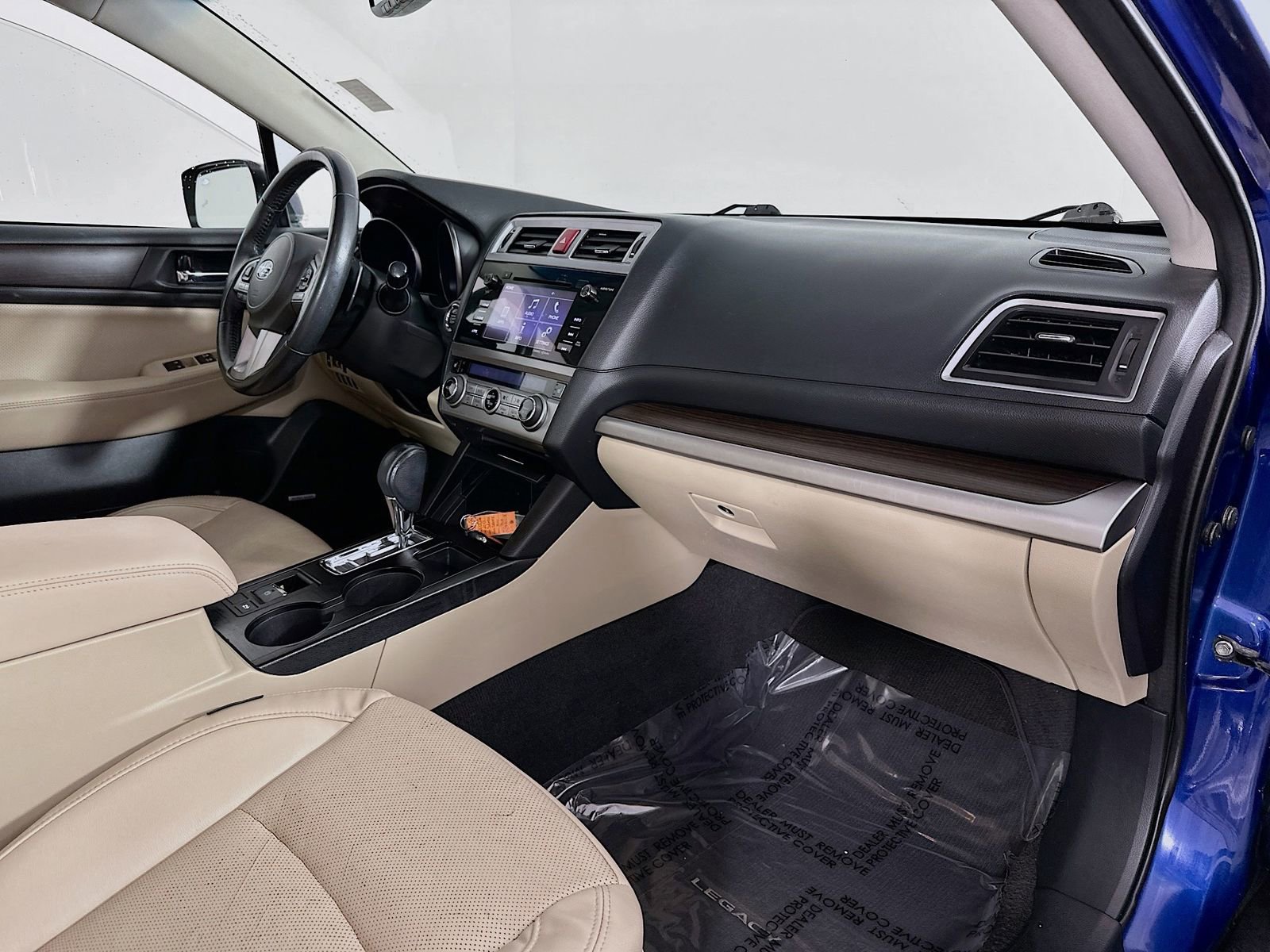 Used 2017 Subaru Legacy 2.5i Limited w/ Popular Package #4 image 31