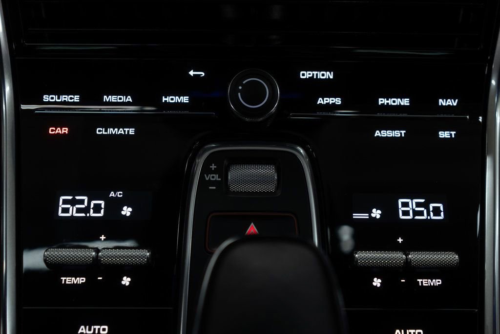 Used 2023 Porsche Panamera 4 Platinum Edition w/ Smoking Package image 22