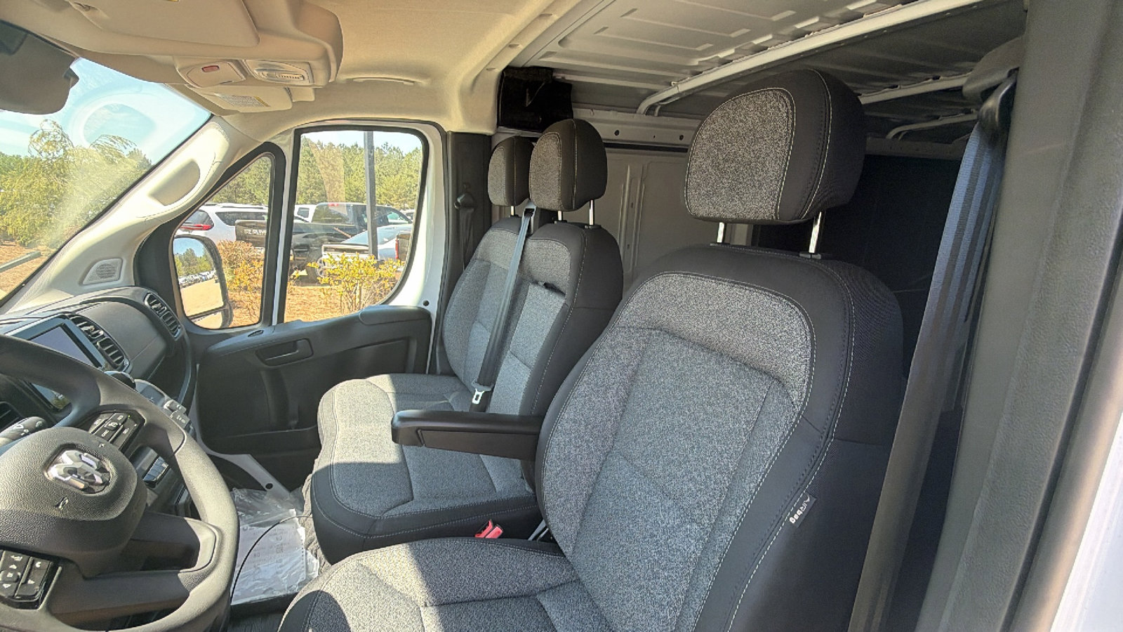 New 2026 RAM ProMaster 1500 w/ Convenience Group FWD image 18