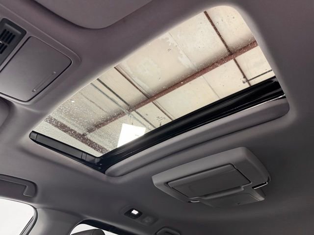 Used 2019 Honda Odyssey Elite image 26