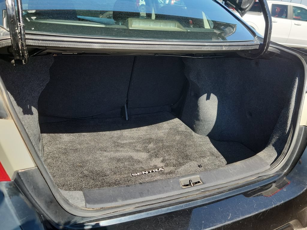 Used 2019 Nissan Sentra S FWD image 11