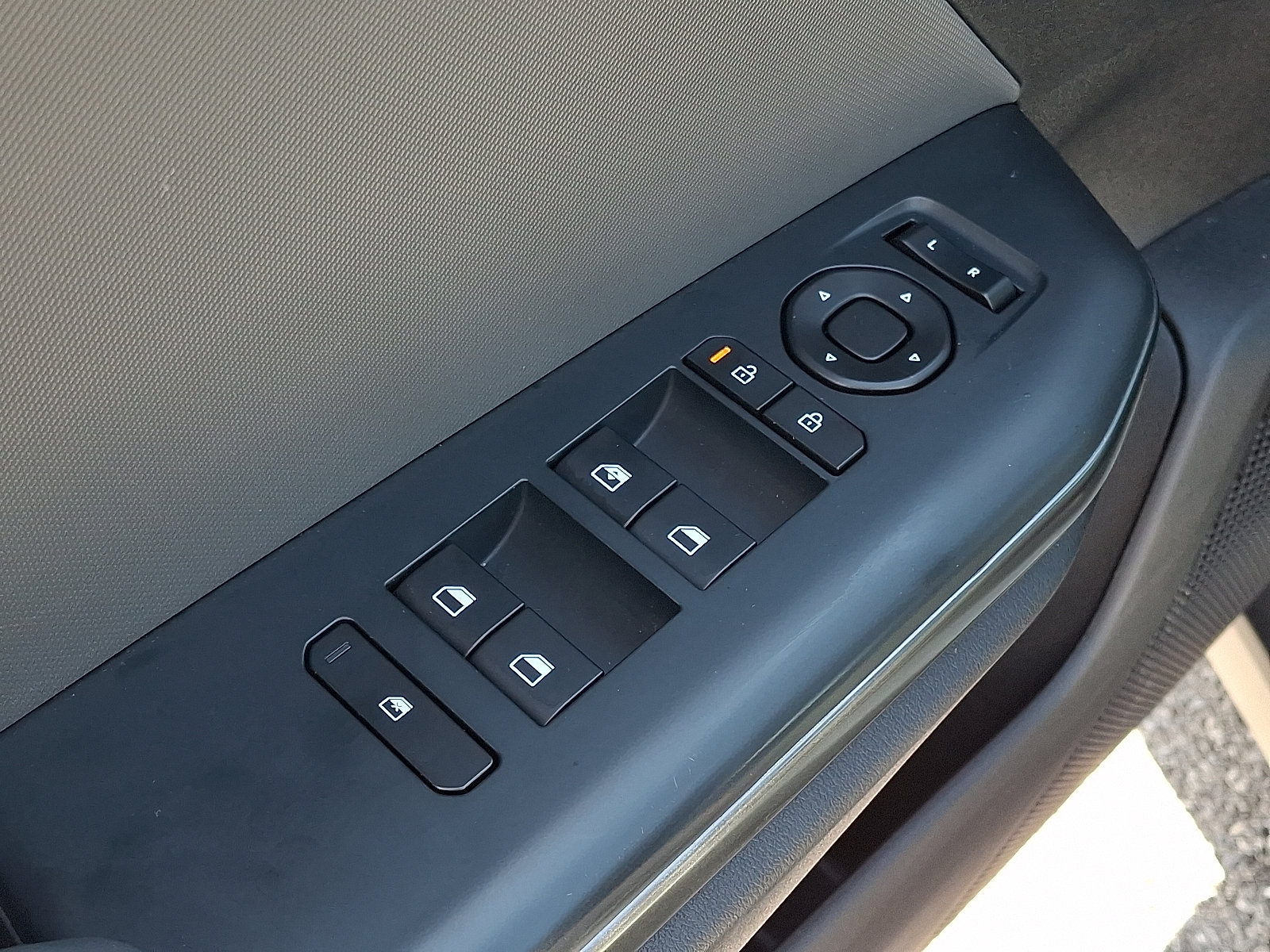 Used 2025 Kia K4 FWD image 14
