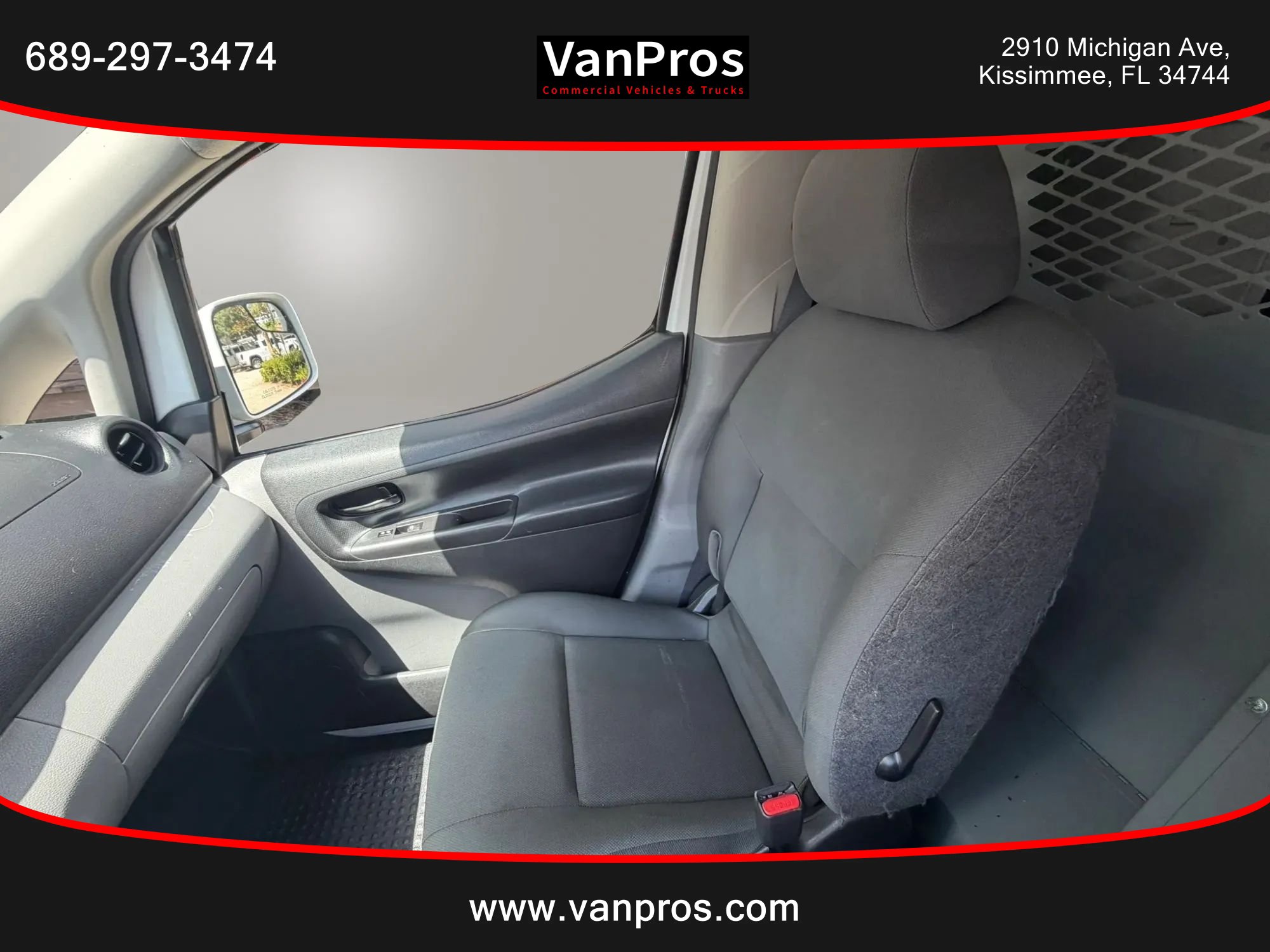 Used 2020 Nissan NV200 SV w/ Back Door Glass Package FWD image 11