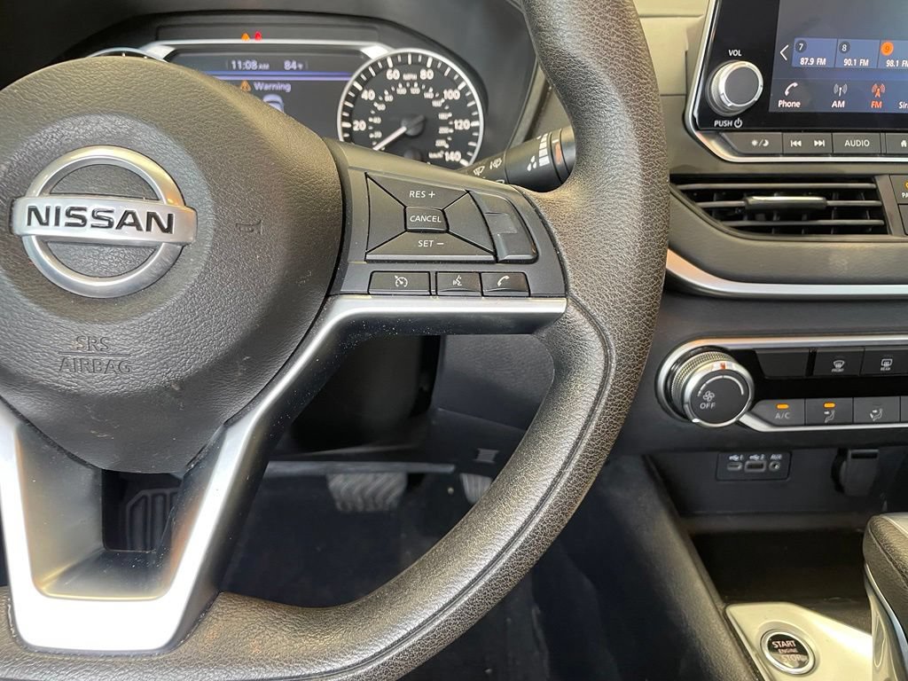 Certified 2022 Nissan Altima 2.5 SV FWD image 14