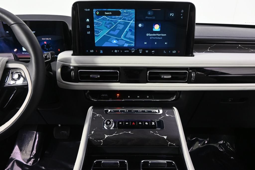 New 2026 Lincoln Aviator Black Label w/ Jet Appearance Package AWD/4WD image 27